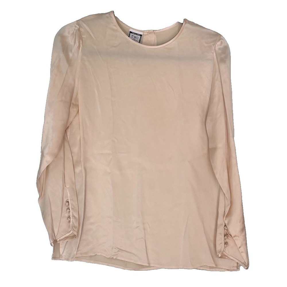 Women's 100% Silk Cream Vintage 90s Blouse Rosette Buttons Quiet Luxury